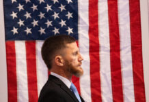 Medal of Honor recipient speaks at sixth annual Veterans Banquet